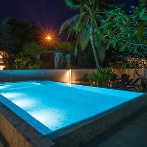Ton Sai Tropical Island 3* Koh Phi Phi Don