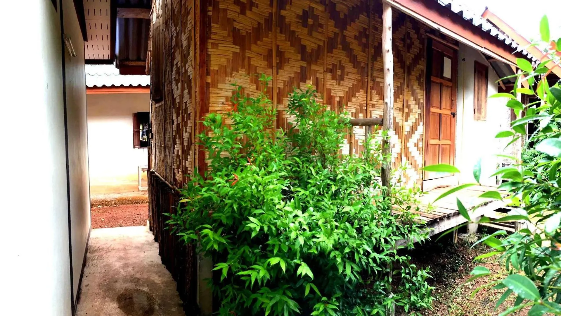 O K Chawkoh Bungalow Ko Lanta Maison d'hôtes