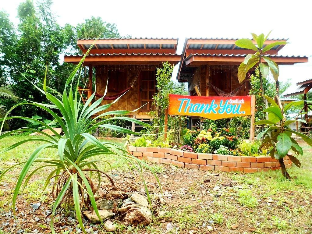O K Chawkoh Bungalow Ko Lanta