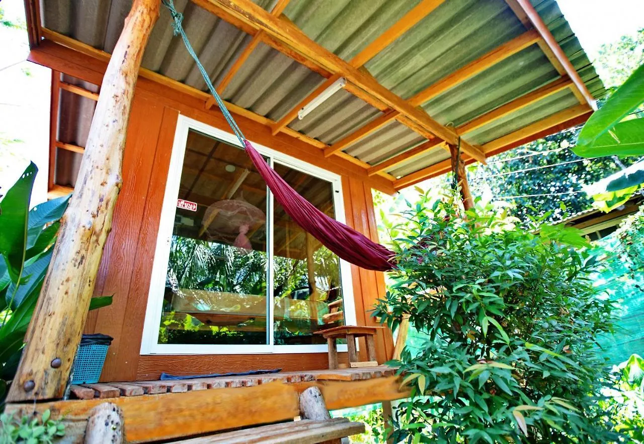 ** Maison d'hôtes O K Chawkoh Bungalow Ko Lanta Thaïlande