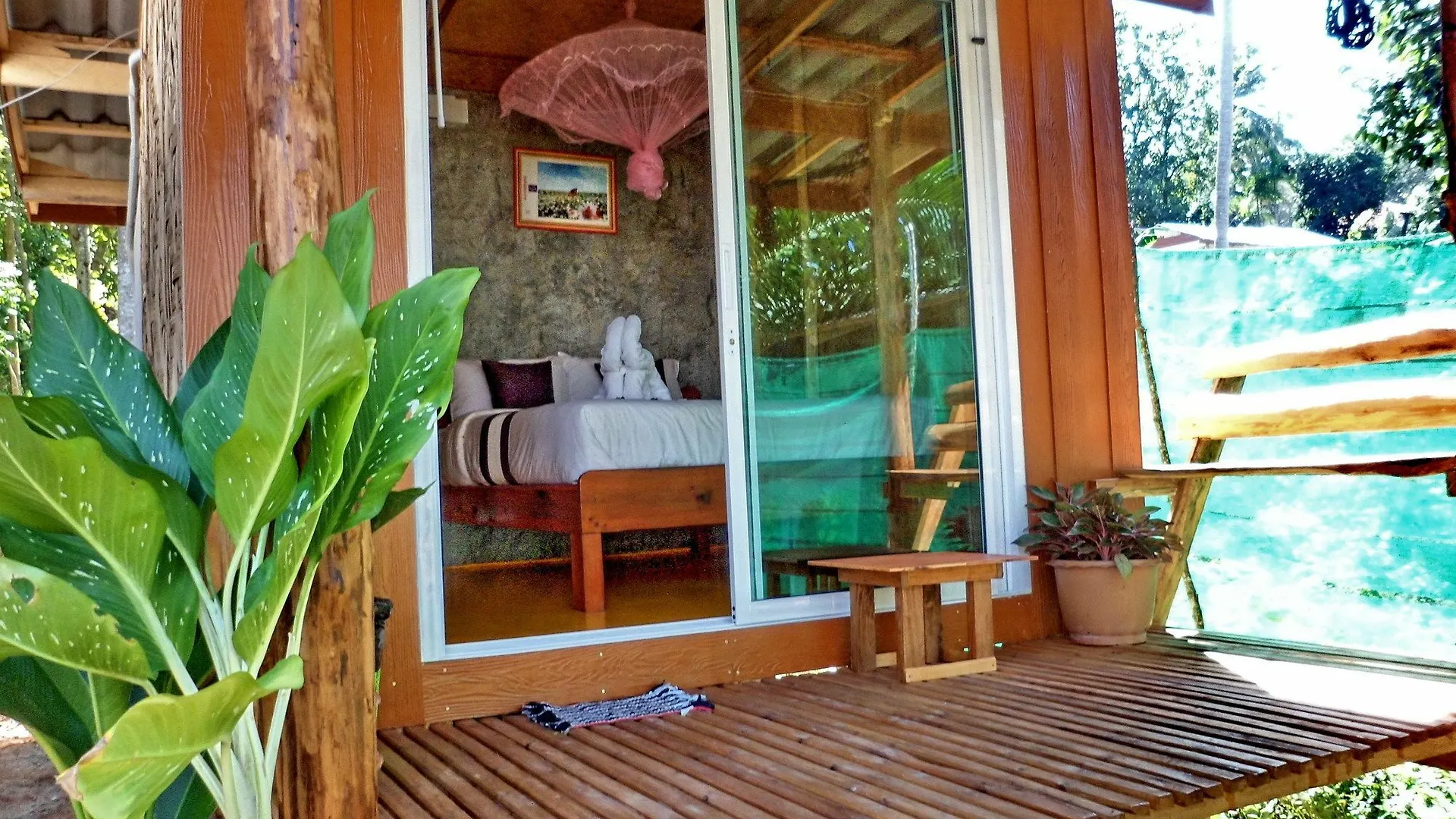 O K Chawkoh Bungalow Ko Lanta 2*,  Thaïlande