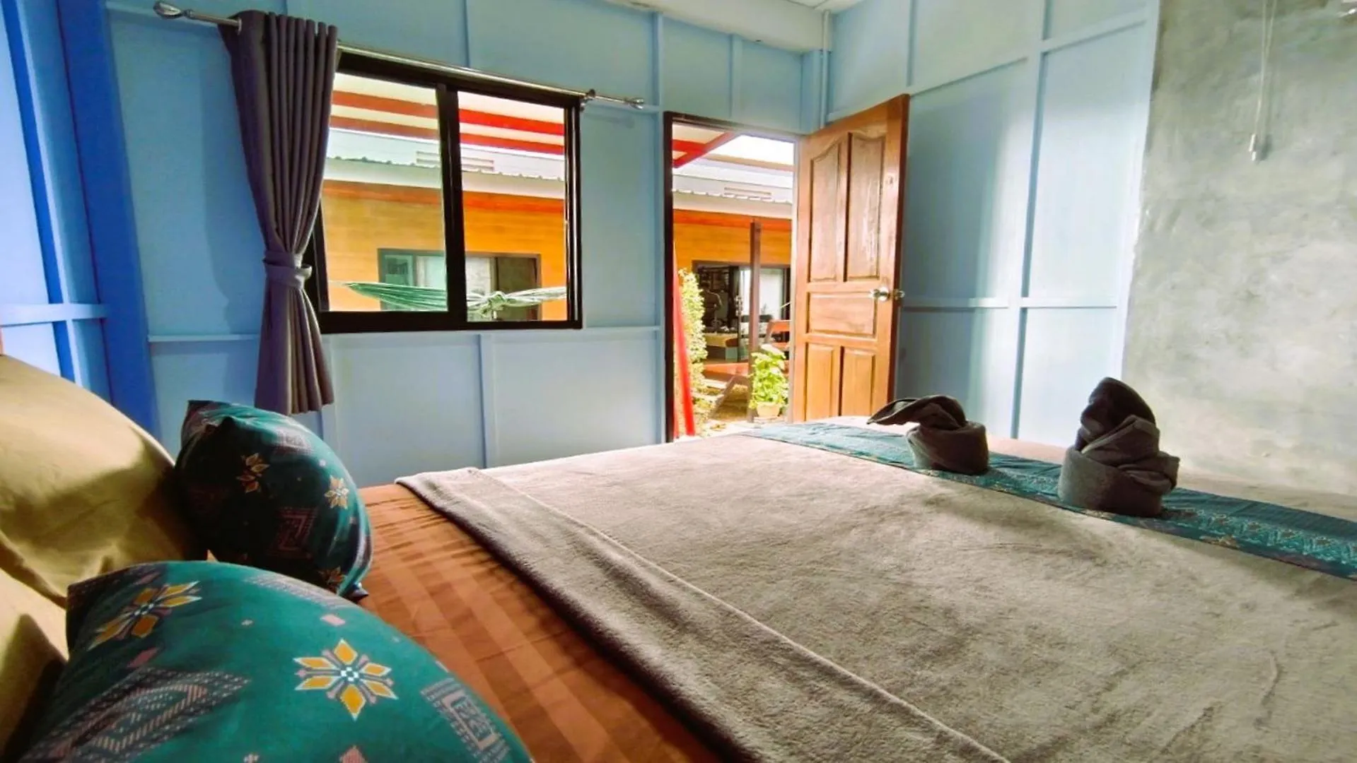 O K Chawkoh Bungalow Koh Lanta Guest house