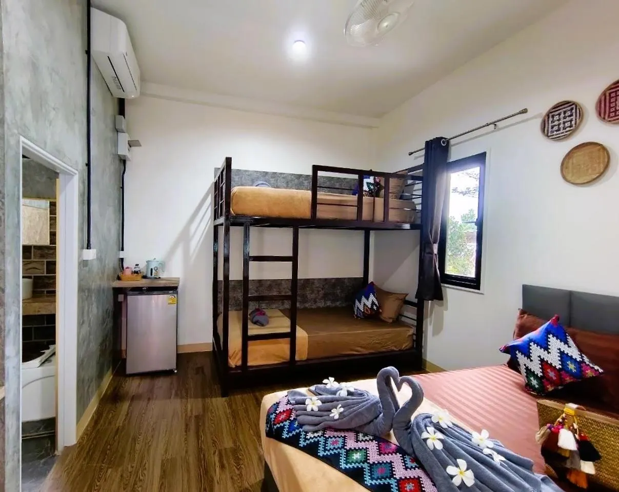 O K Chawkoh Bungalow Koh Lanta Guest house