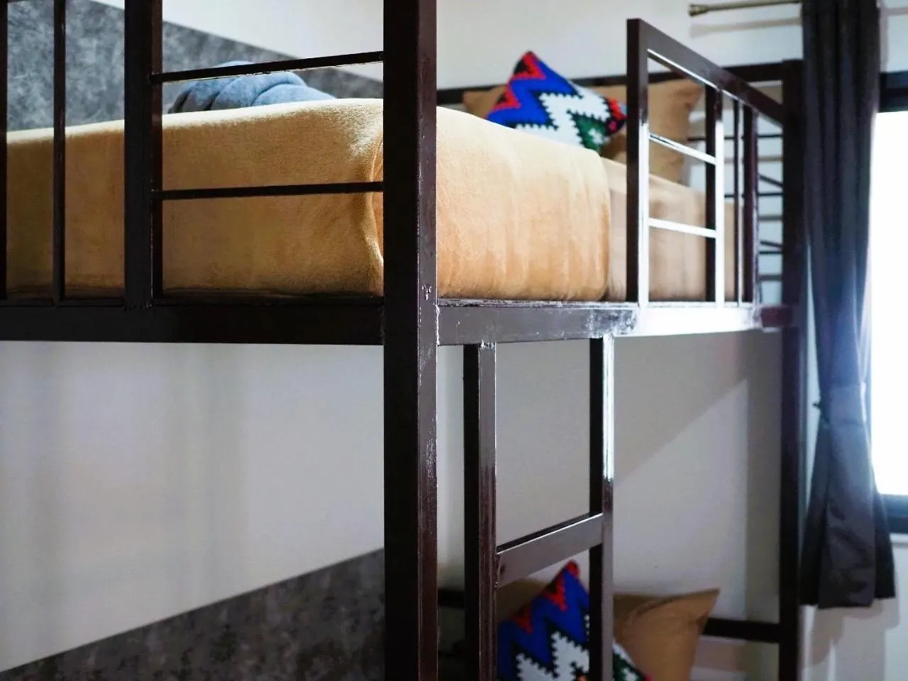 O K Chawkoh Bungalow Ko Lanta