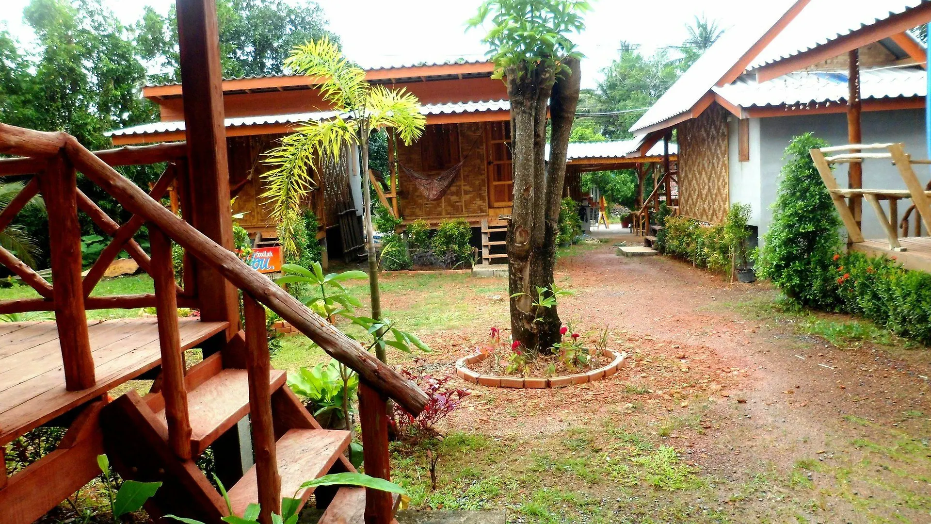 ** Guest house O K Chawkoh Bungalow Koh Lanta Thailand